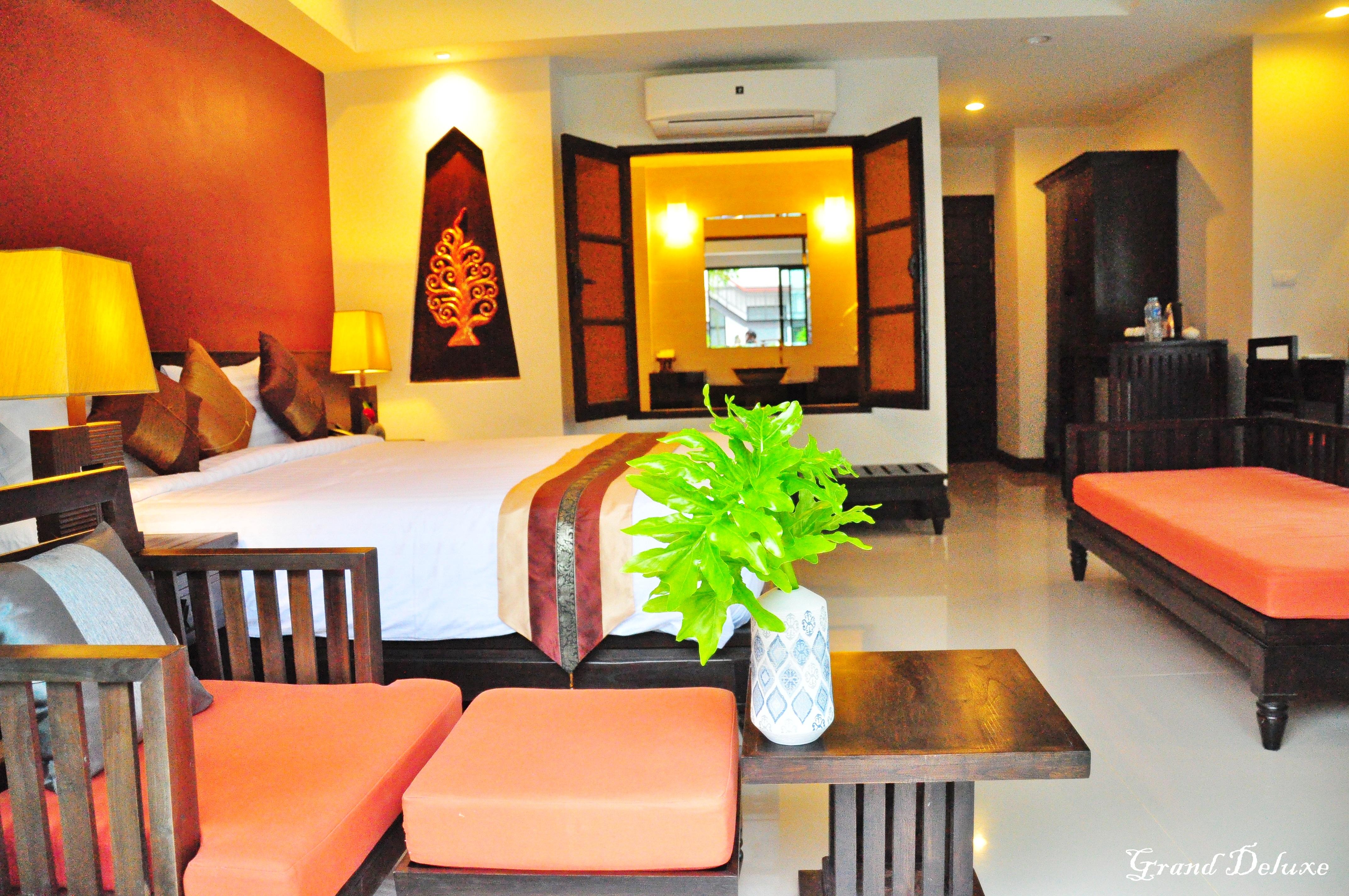 Navatara Phuket Resort Rawai Exterior foto