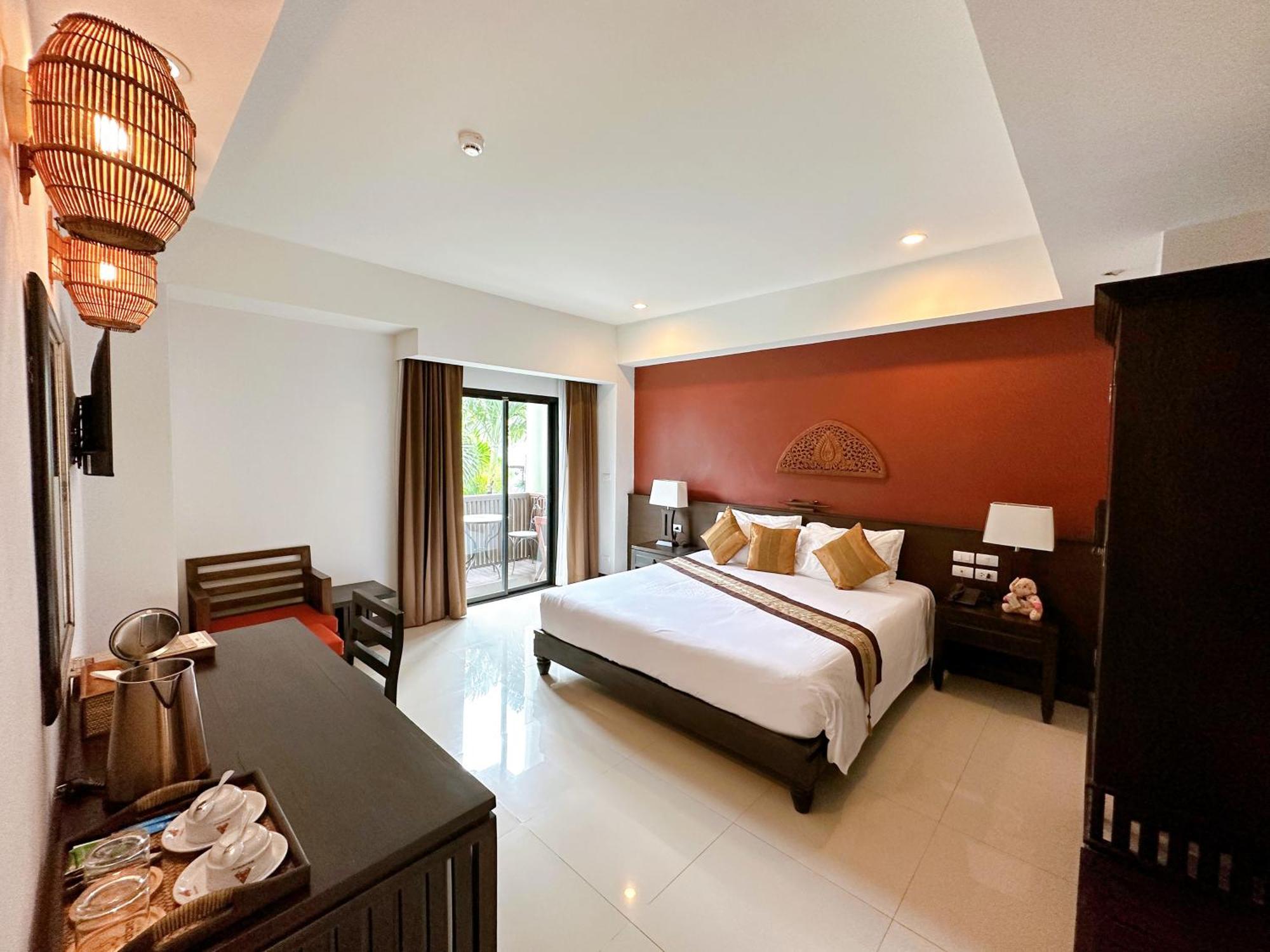 Navatara Phuket Resort Rawai Exterior foto