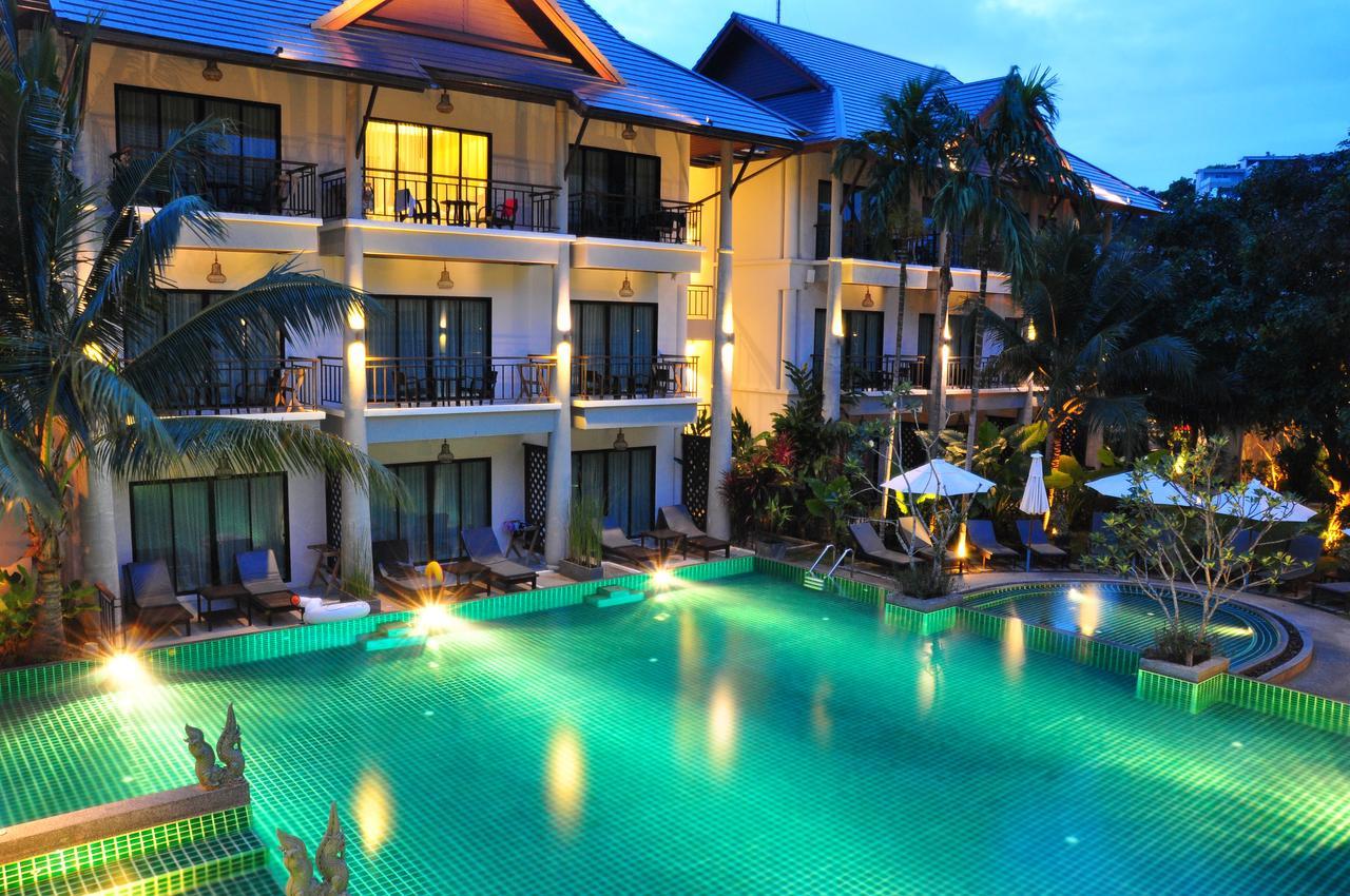 Navatara Phuket Resort Rawai Exterior foto